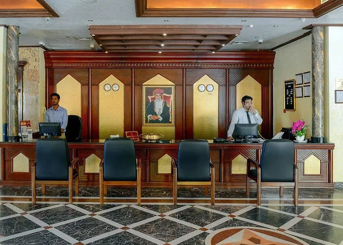 Hotel Golden Oasis